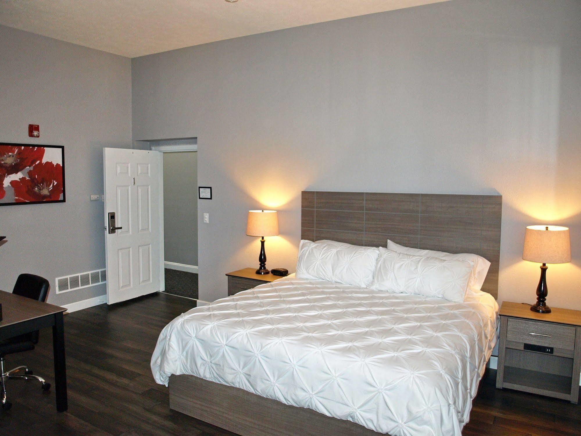 Cornerstone Inn Washington Екстериор снимка