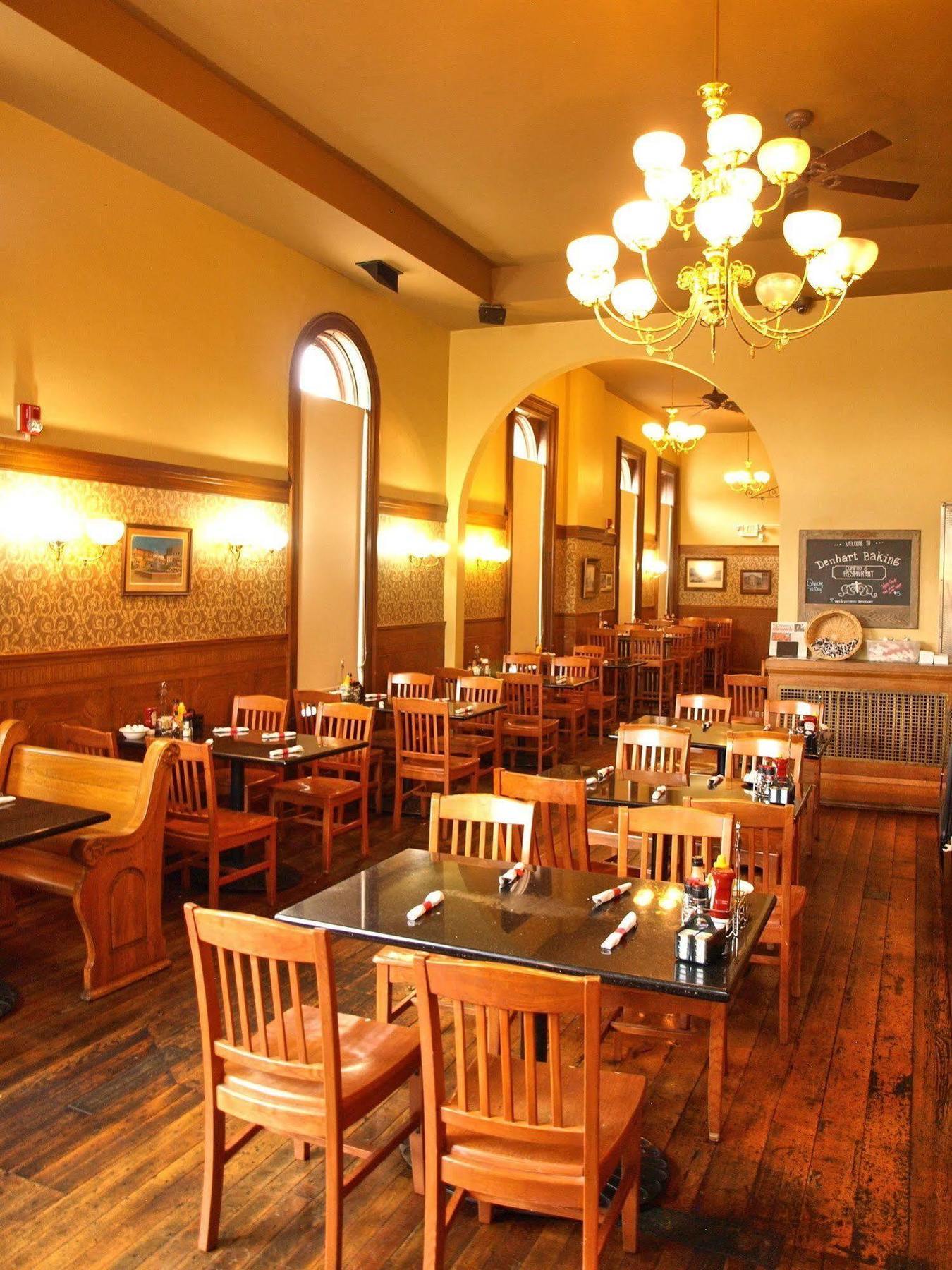 Cornerstone Inn Washington Екстериор снимка